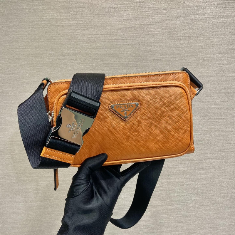 Pra*a waist chest packs